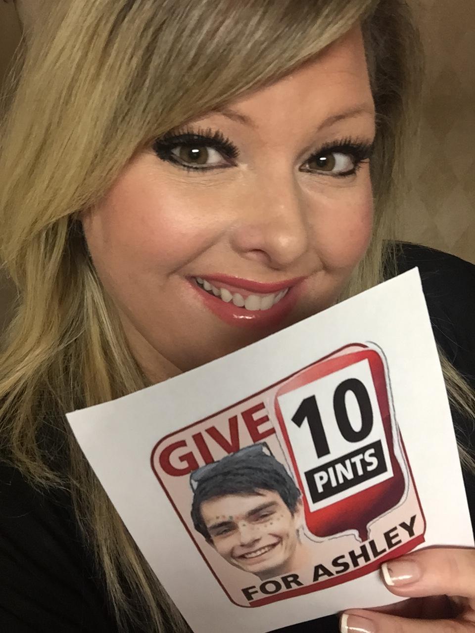 A friend of the family, Kimberly Rivet from Baton Rouge, in Louisiana, USA, also donated blood yesterday. She said: "Ashley has such a beautiful family. It's so amazing to see them and all of the donors keep his spirit alive through helping so many others